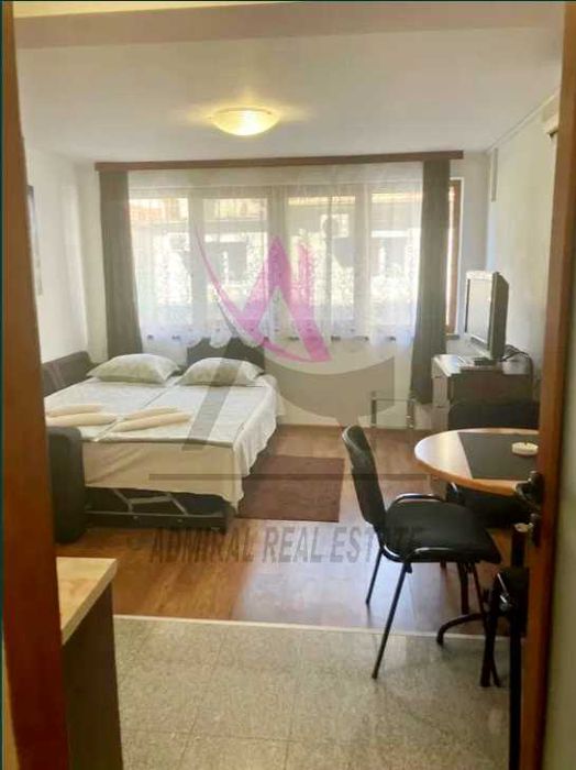 Дава се под наем Едностаен апартамент в Варна, Колхозен пазар - 35 кв.м за 275 € - Снимка #1