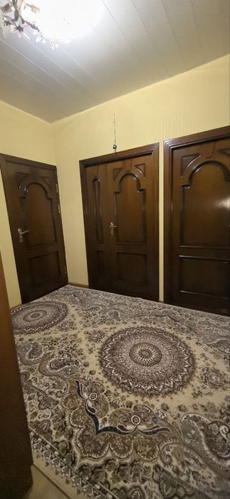 Поодаётся 3х комнатная квартира на 2ом этаже в 6ом микрорайоне