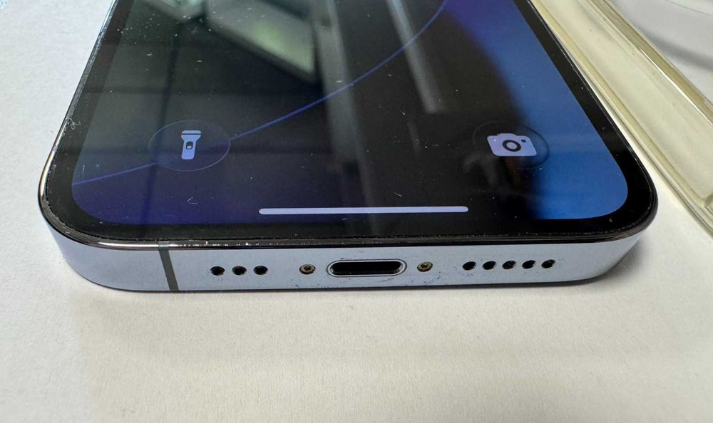 Iphone 13 Pro 128GB battery health 100%