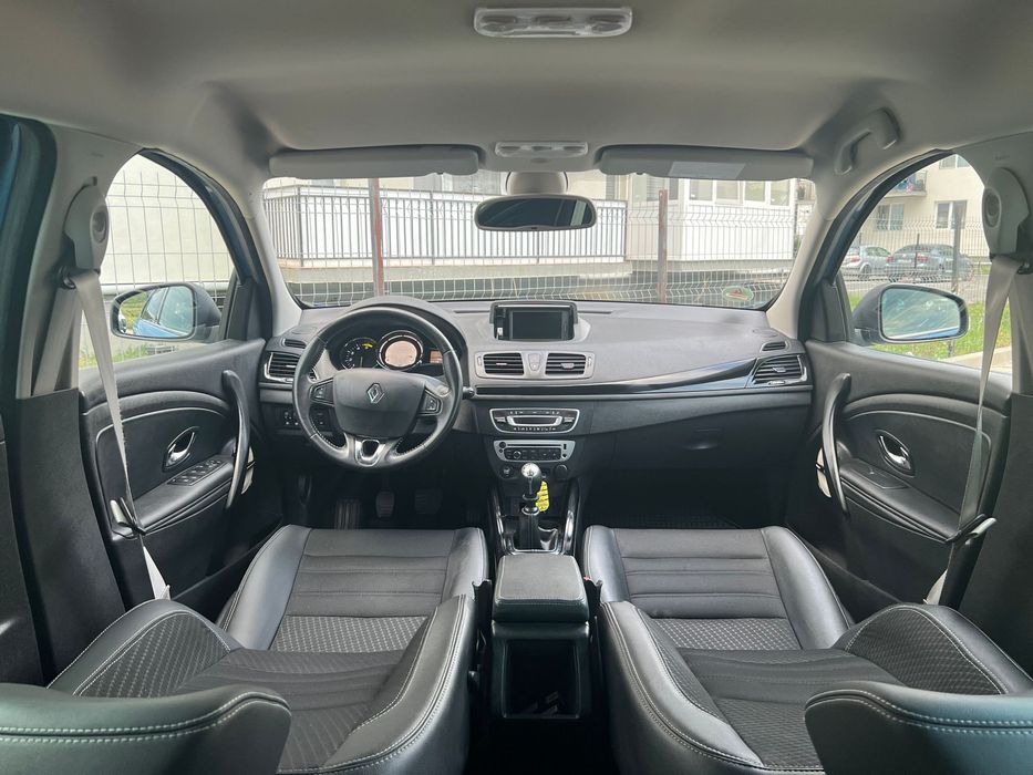Vând Renault Megane Bose Edition