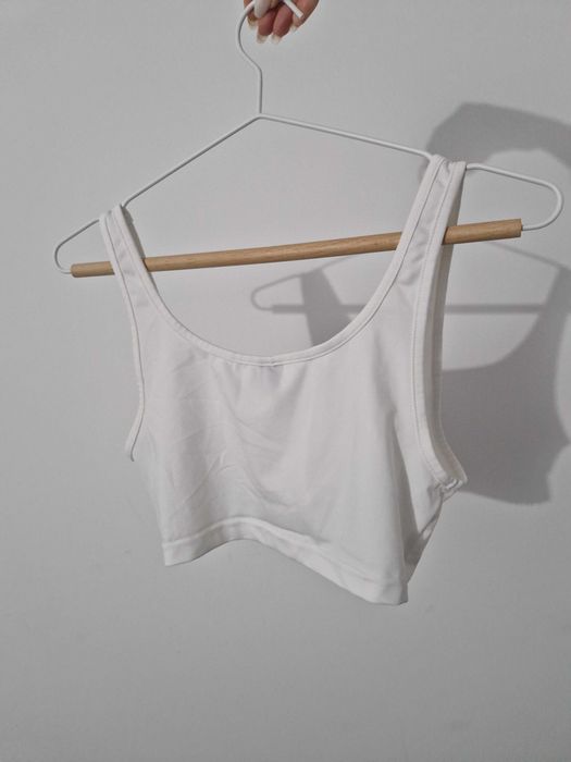 Set 2 piese top si fusta