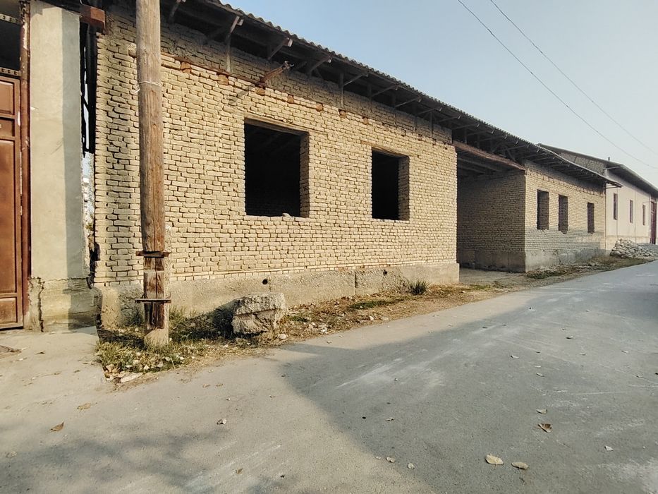 Участка 7.7 сотих Сотилади