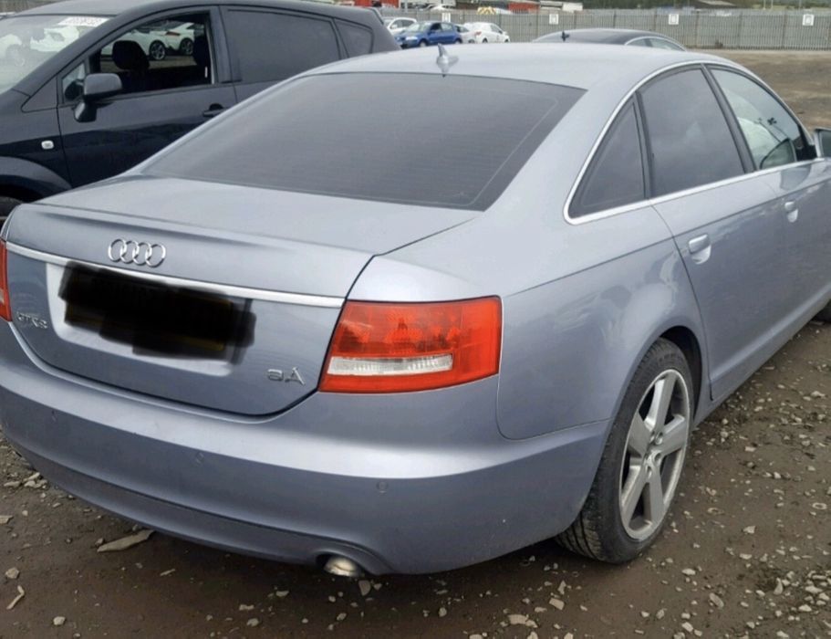 Задна броня Sline за Audi A6 4f седан с дифузьор Ауди