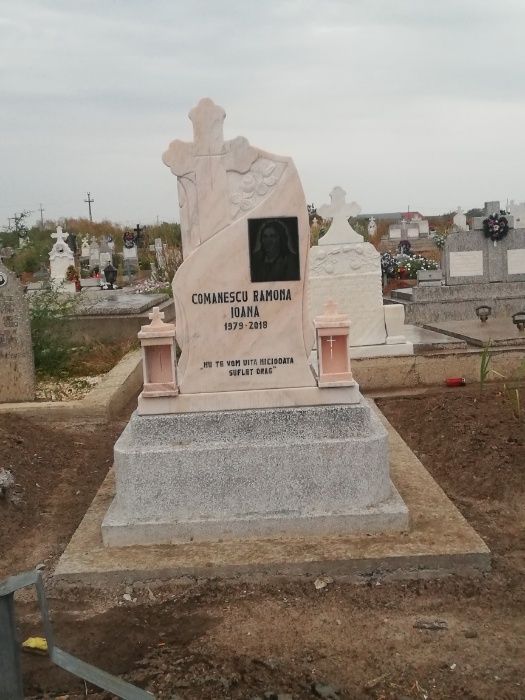 Lucrari monumente funerare ,mozaic, marmura si granit ,fotoceramice.