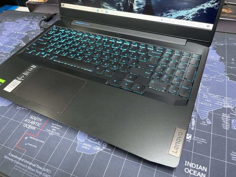 Игровой Lenovo ideapad Geming 3 Core i7-10750H/8GB/128GB/GTX1650Ti