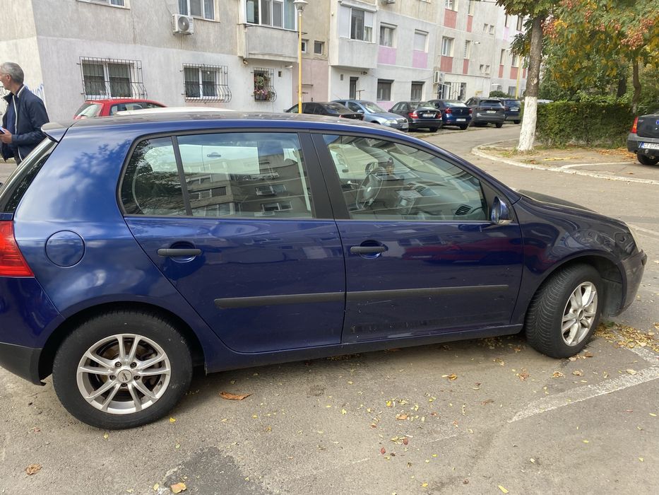 Glof 5 -4 motion. 1.9 TDIBKC