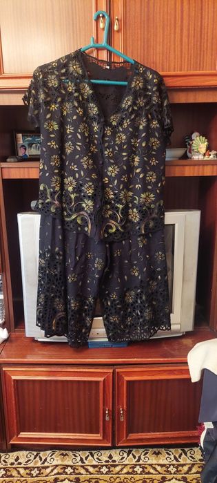 Продам брачный костюм