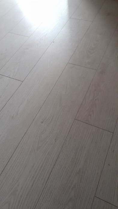 Montez parchet laminat