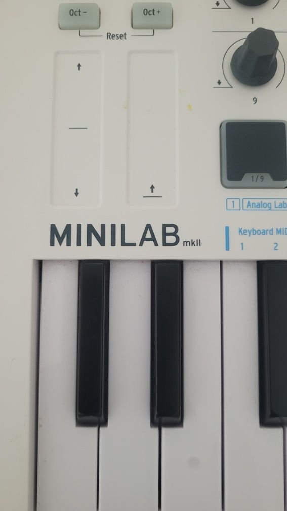 Controller/ Claviatura MIDI Arturia MiniLab MK2