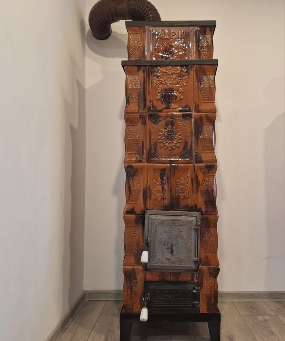 Vănd soba !  Folosită 2 ierni .