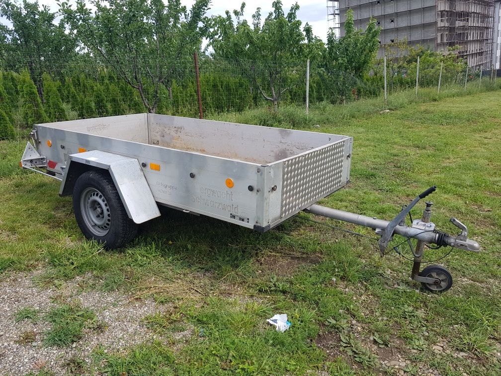 Inchiriez remorca auto - 1300 kg