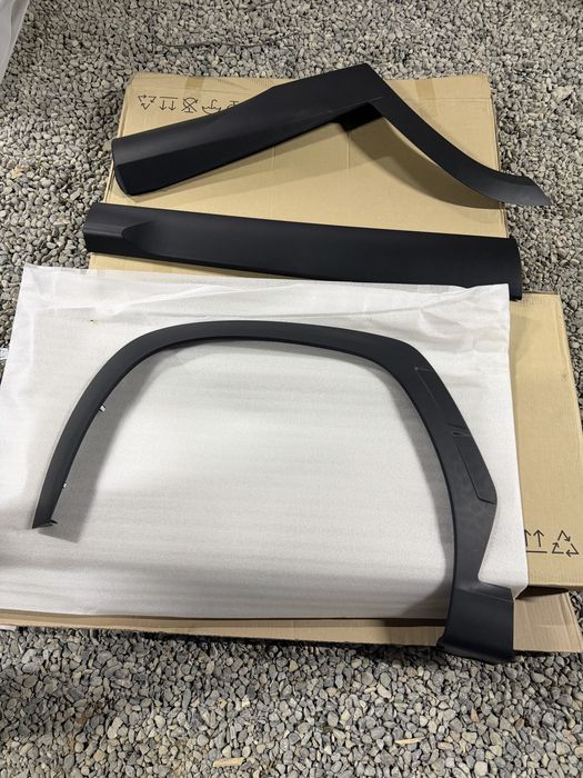 Накладки на двери и крыло Tucson, Palisade