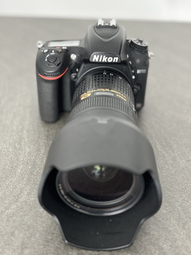Nikon d750 kit cu obiectiv 24-70 f2.8G ED