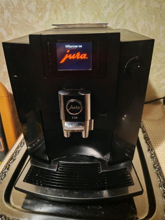 Jura Impressa E60 PianoBlack