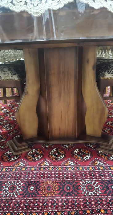 Стол стуллар сотилади