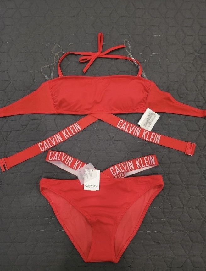 Нов оригинален дамски бански Calvin Klein