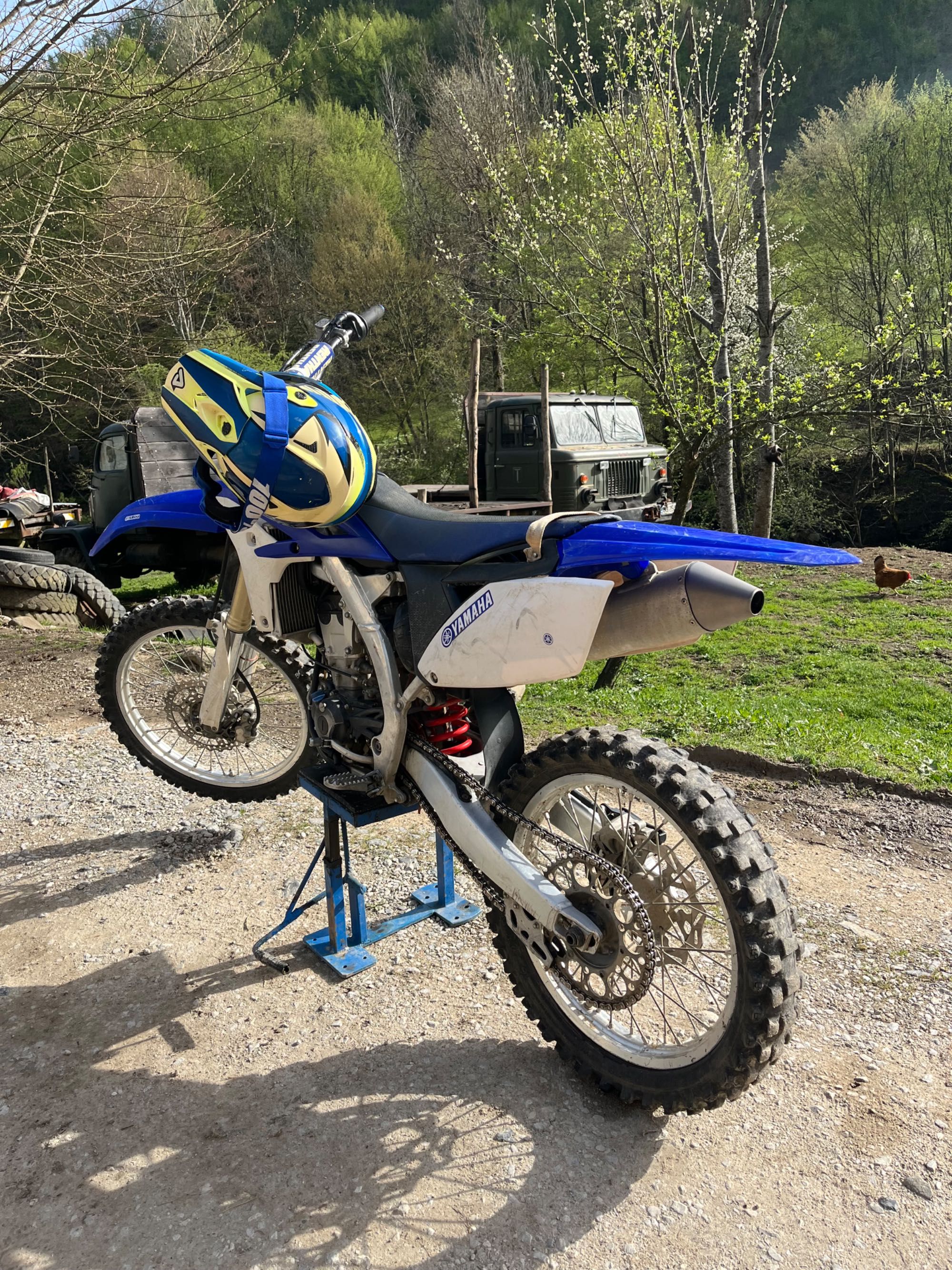 Yamaha yzf 250 2012