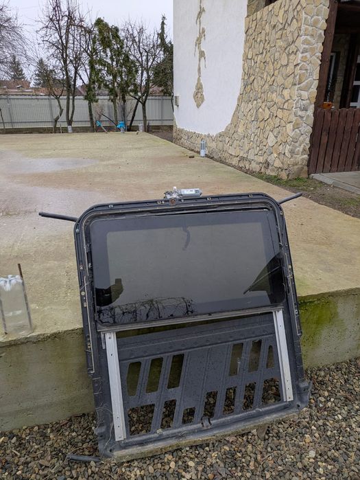 Trapă Mercedes ClS aripa stânga