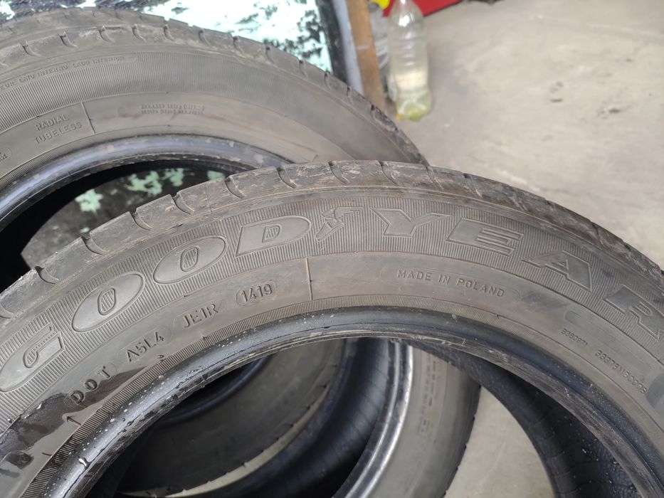 195/ 60/16 Goodyear