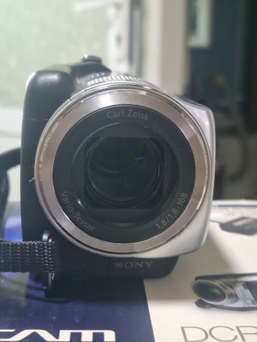 Цифровая Видео камера SONY