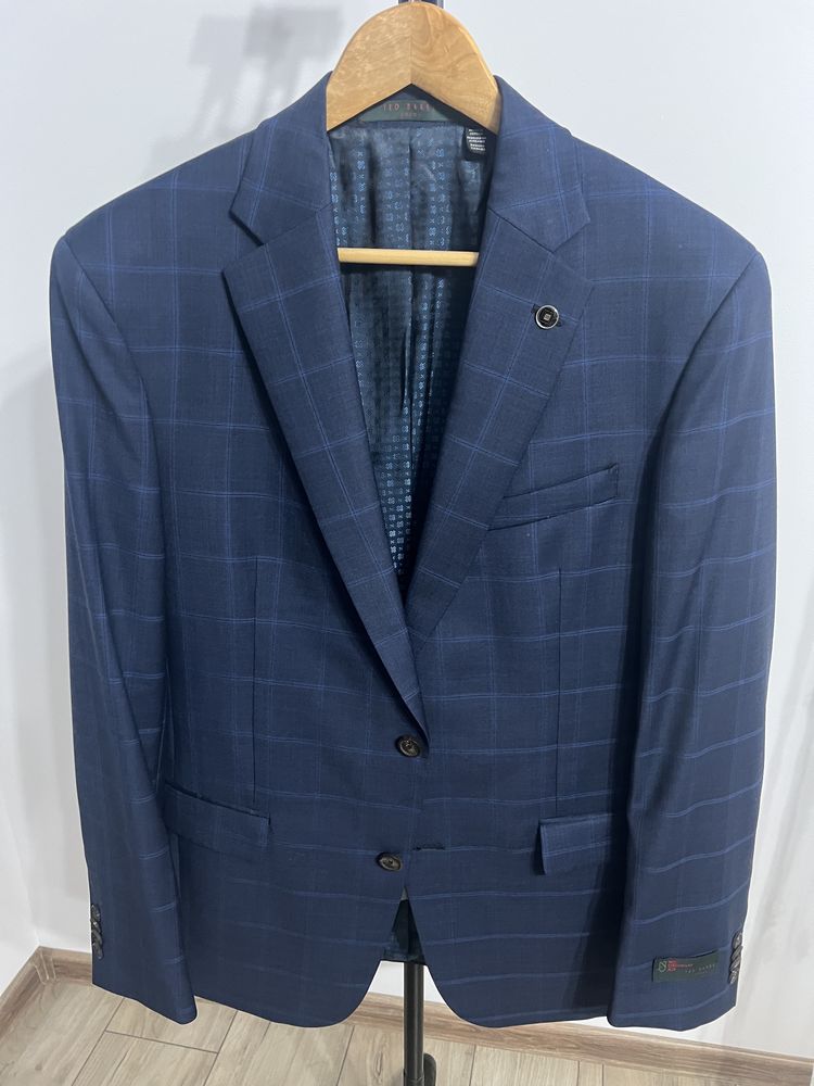 Costum barbati Ted Baker din lana marimea 42 R