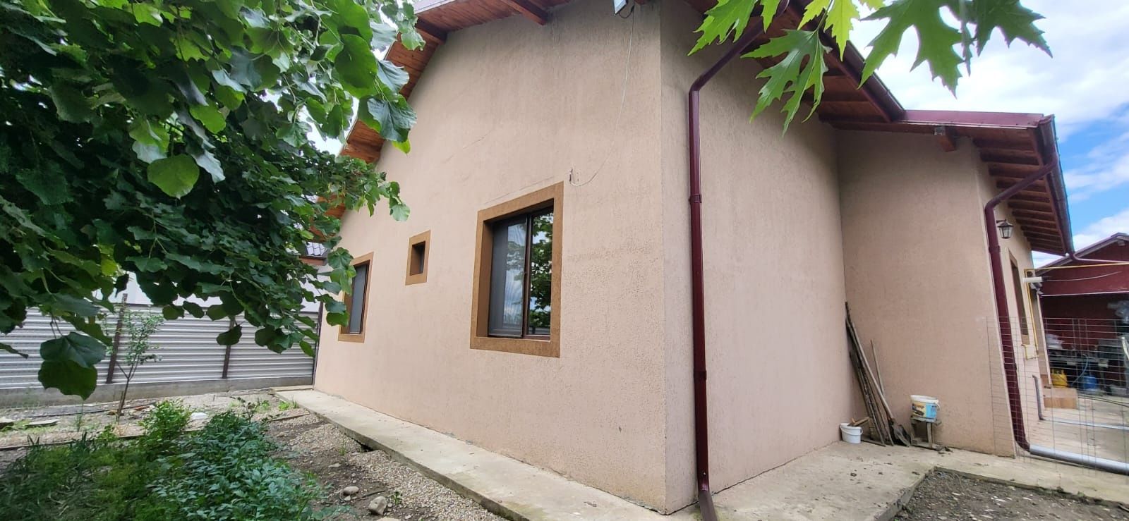 Casa parter, com Lipanesti, lângă Ploiesti,  1000mp teren