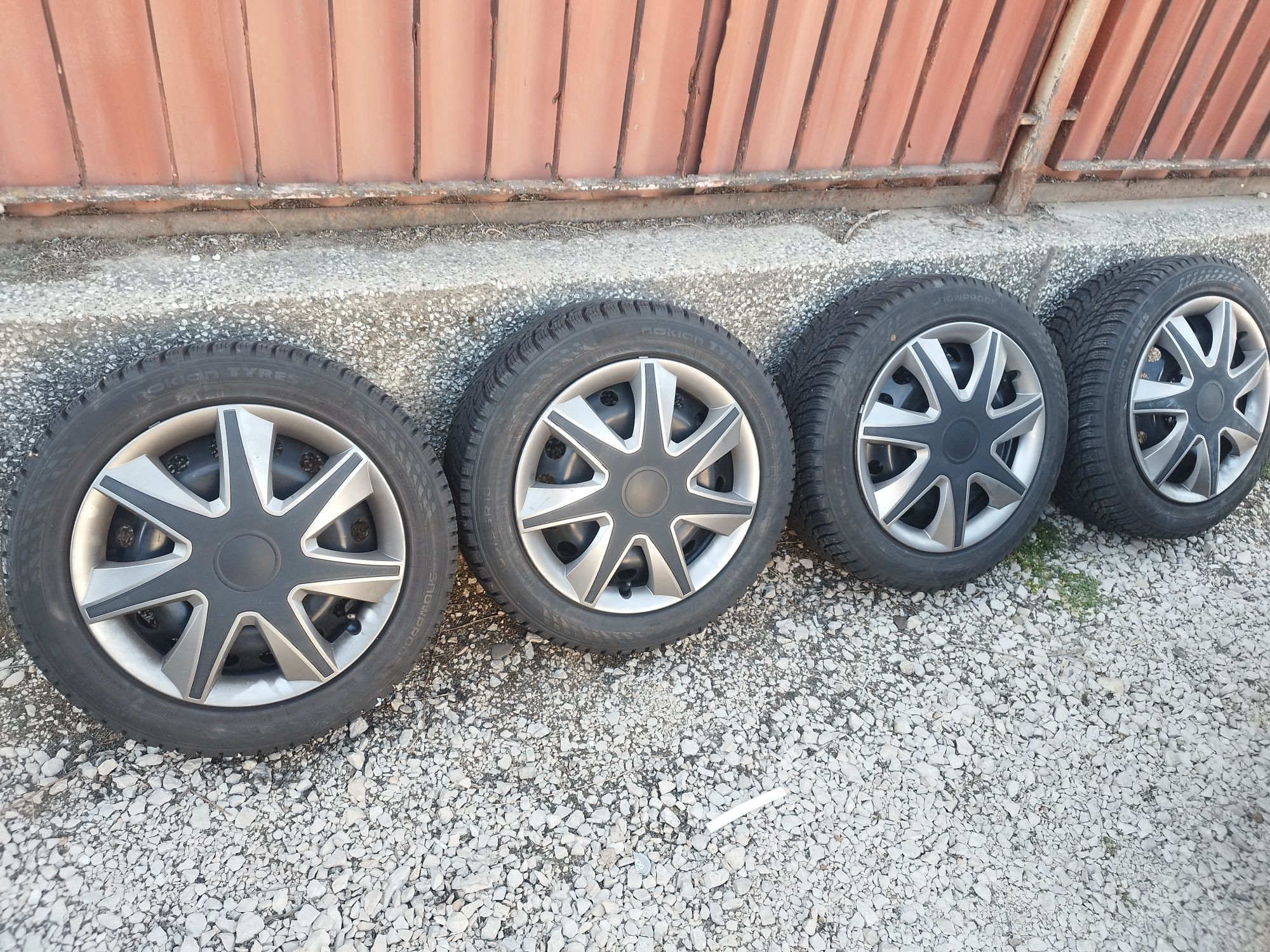 Гуми с джанти Nokian 4x108 ford /форд 195/55/16