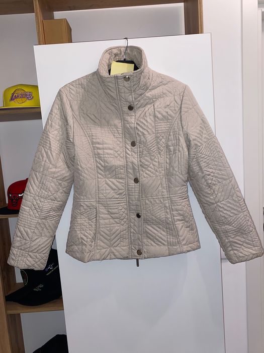 Vand geaca dama de primara fara glugă