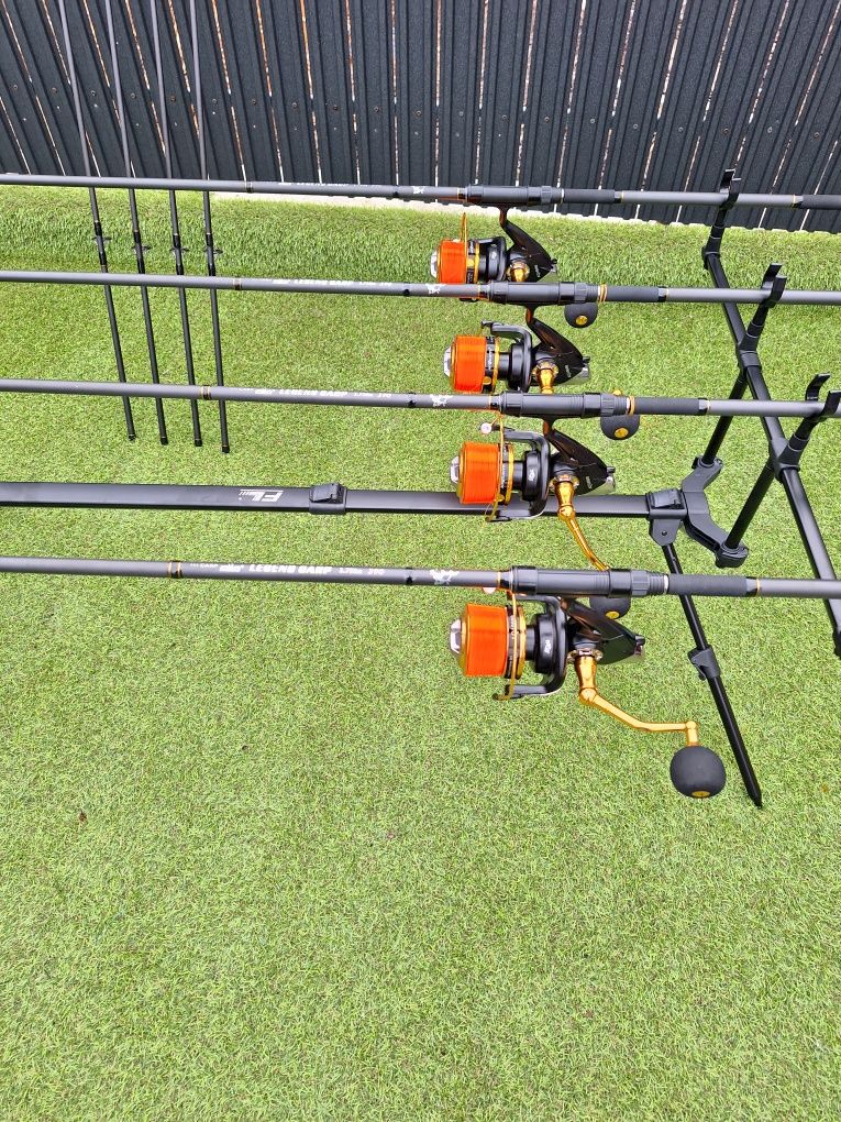 Set 4 Lansete Crap FL 3.90m 3.75 LBS 2 seg+ 4 AQ10000 + Rodpod