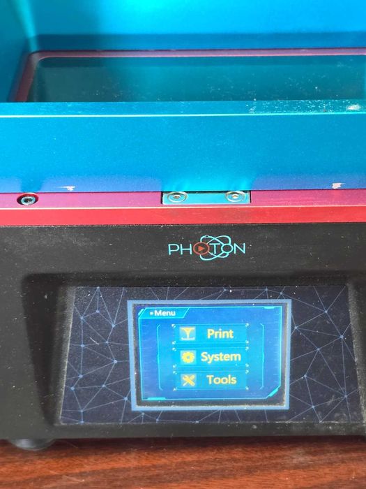 Imprimanta 3D Anycubic Photon cu rasina