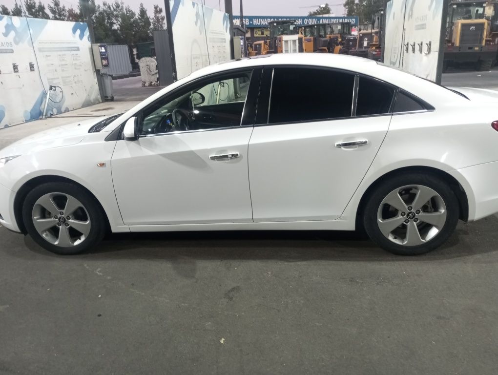 Chevrolet Lasetti Cruze Kruz Ideal 4 pok Propan