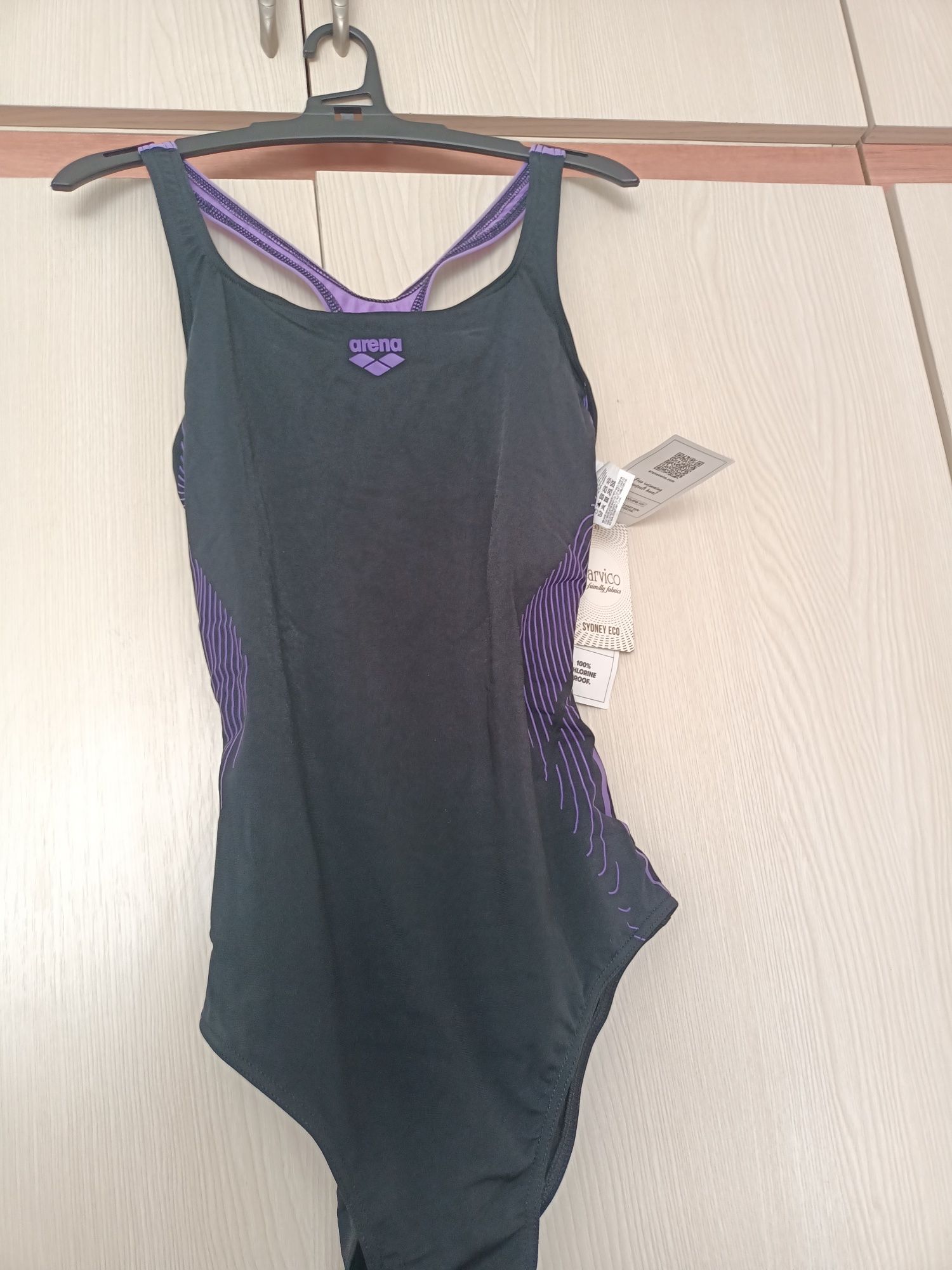 Costum nou baie piscina Arena Performance Eco