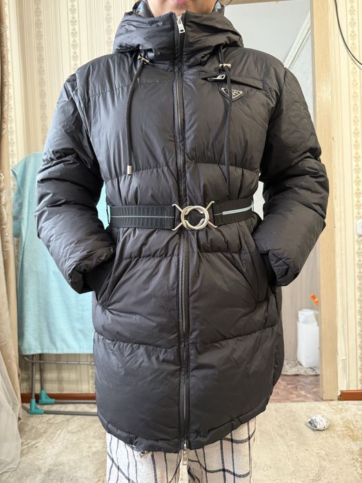 Продаю б/у куртку в хорошем состоянии