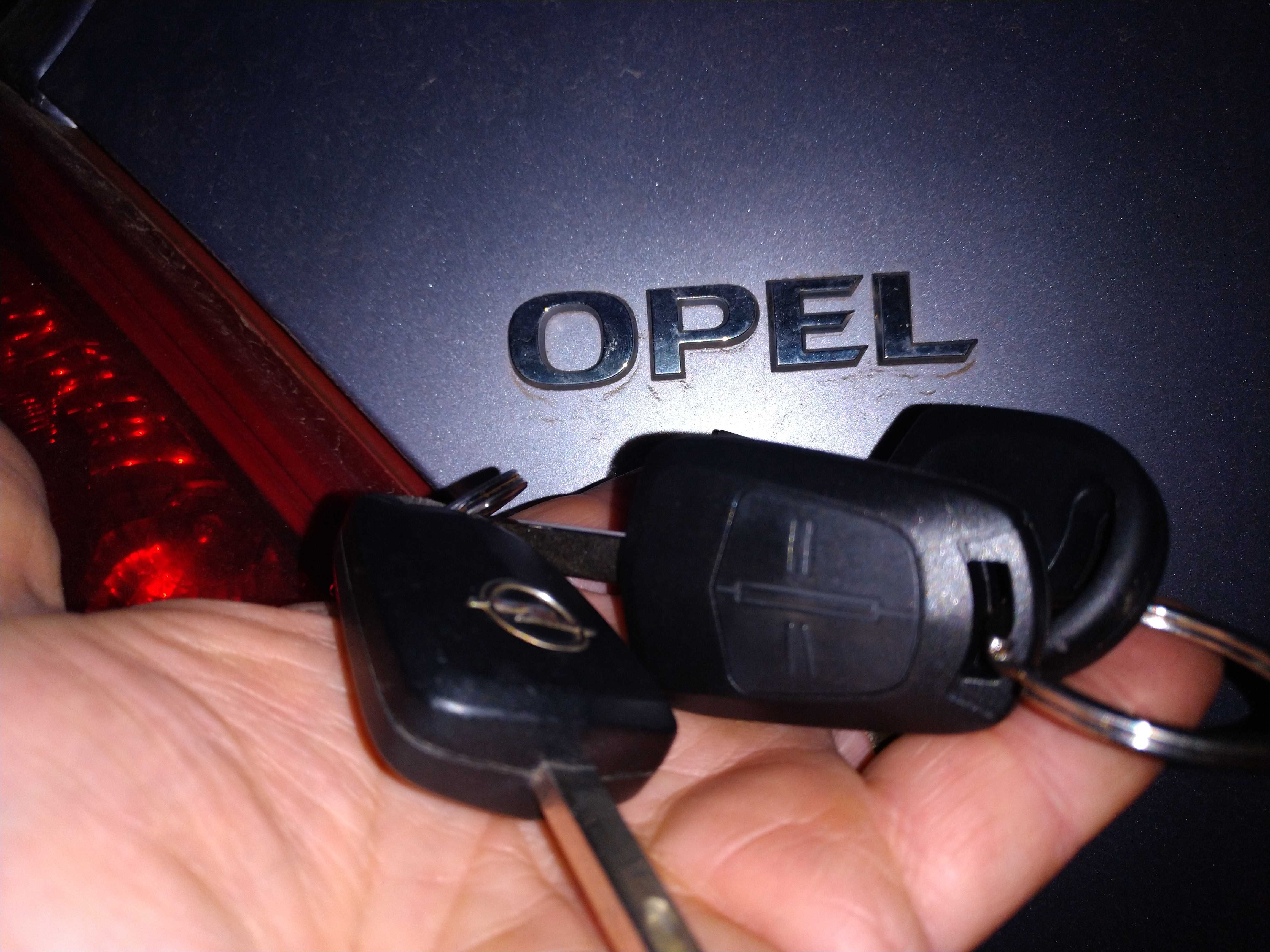 Programare chei OPEL