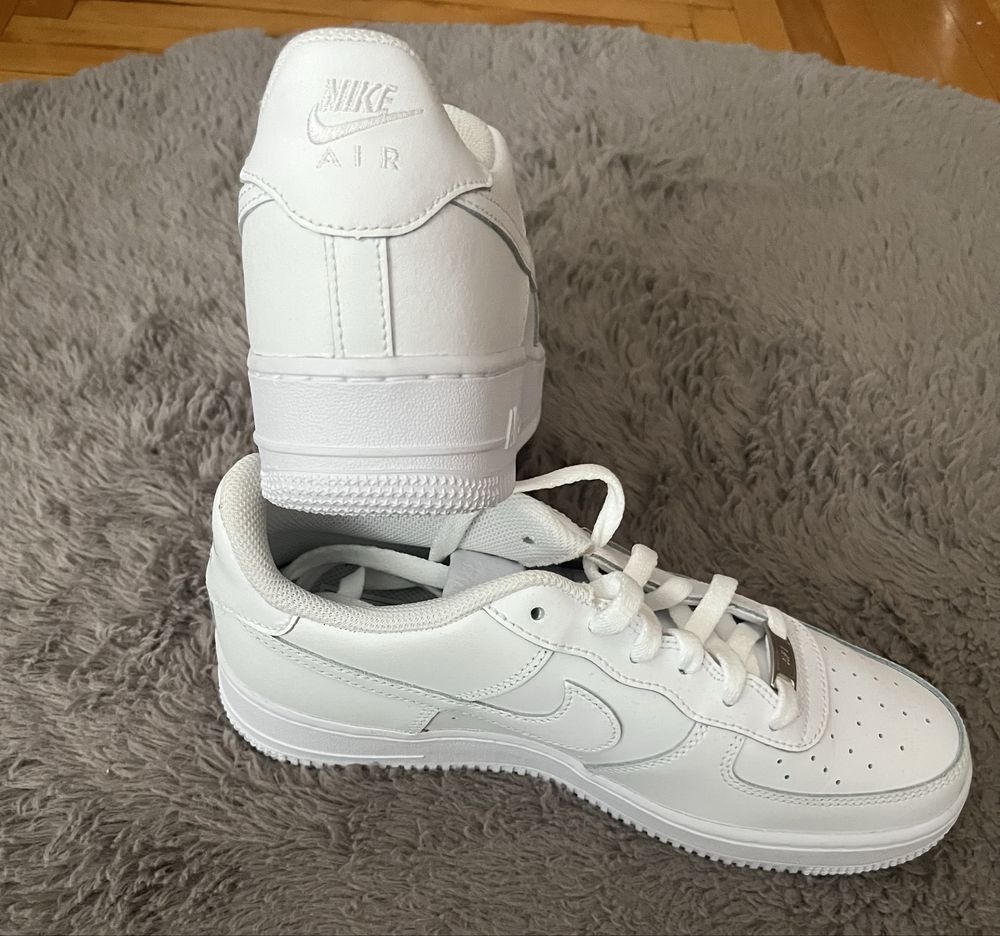 Nike Air Force 1 Low