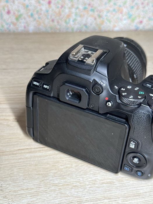 Cenon 250D photoaparat + 18-55mm obektiv