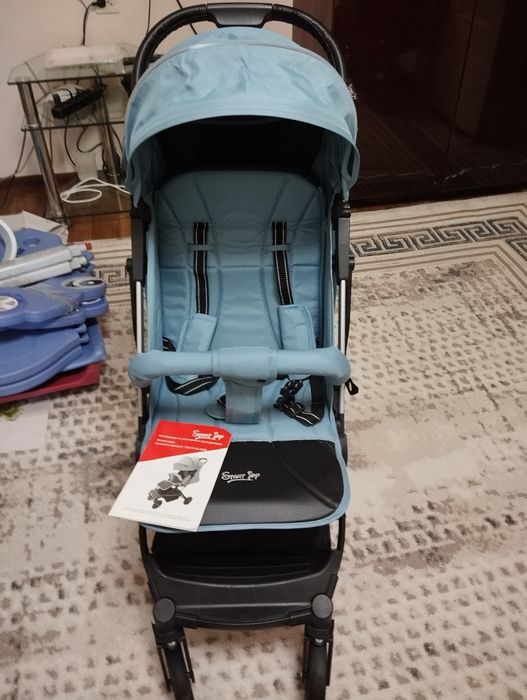 Детская коляска в хорошем состоянии