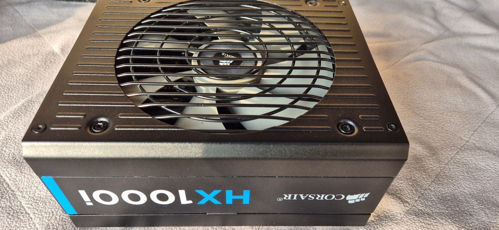 Захранване CORSAIR HX 1000 W