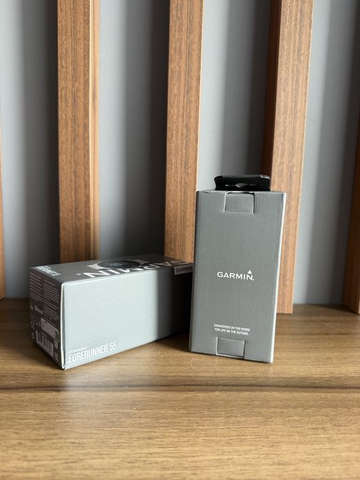 Garmin Forerunner 55 - Noi - Sigilate