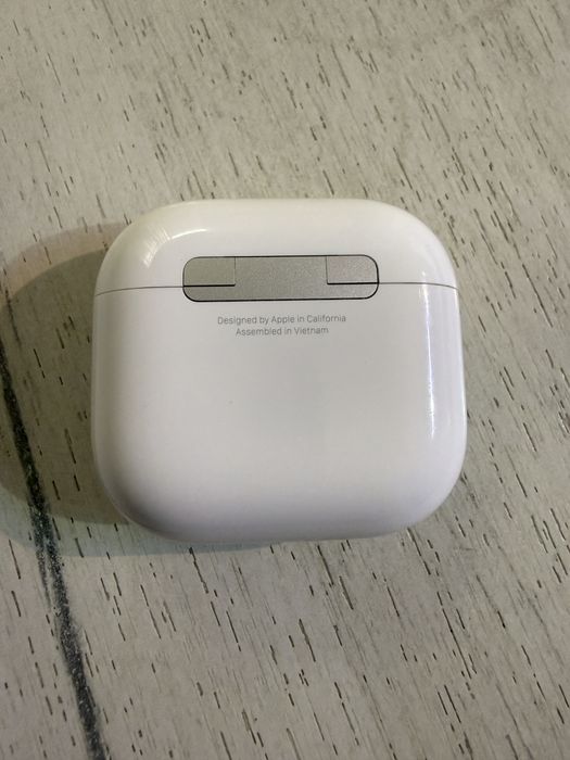 Airpods 4 с шумоподовлением оригинал