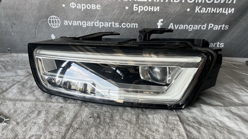 Ляв фар Audi Q3 8U 2015-