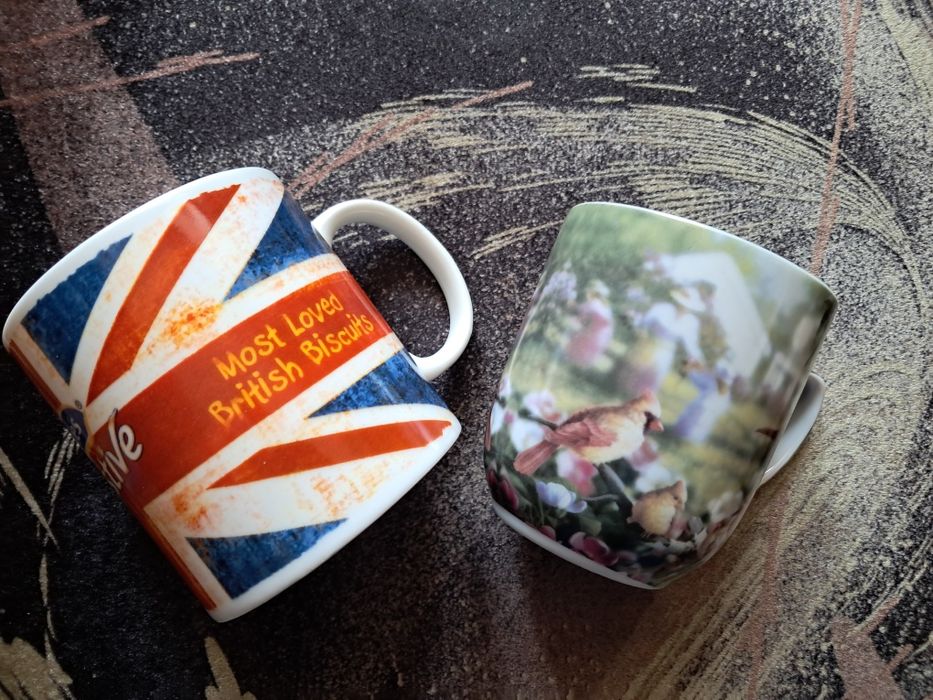 Чаши, чинии, купи, домашни потреби