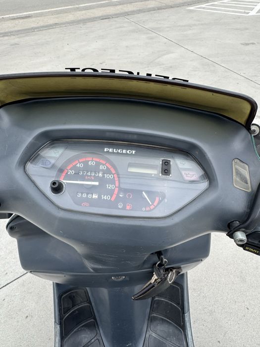 Scuter Peugeot SV