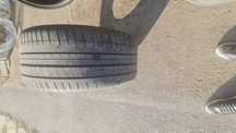 Автогуми Michelin и Dunlop летни ,малко киломери