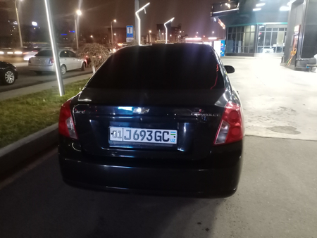 Продаётся Ласетти 1.8 автомат