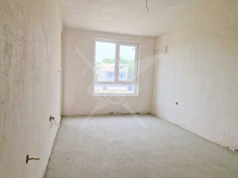 Продава се Тристаен апартамент в Бургас, Сарафово - 168 кв.м за 709 €/кв.м - Снимка #2