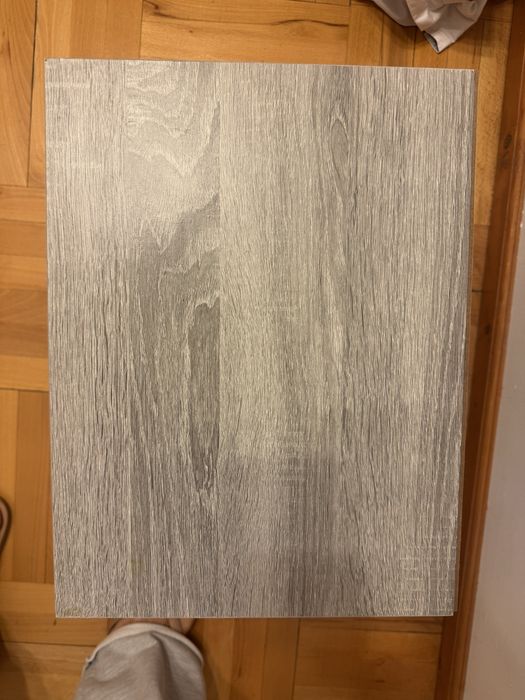 Noptiere 2 cu 2 gratis