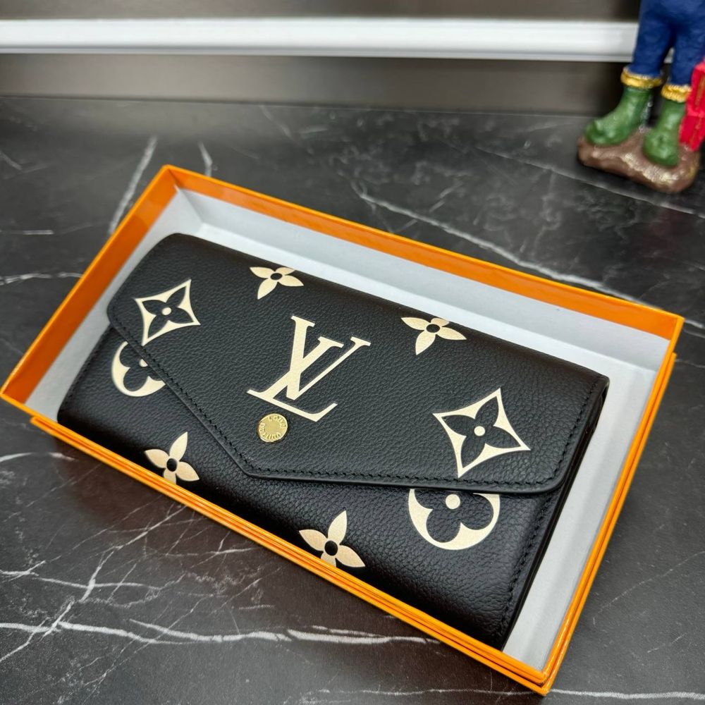 Portofel Louis Vuitton - poze reale 100% -calitate superioara !