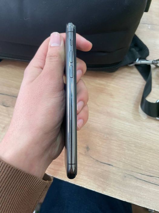 IPhone 11 pro с гарантией