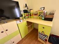 Vand set complet de mobiler modern pentru csmera de tineret cu birou